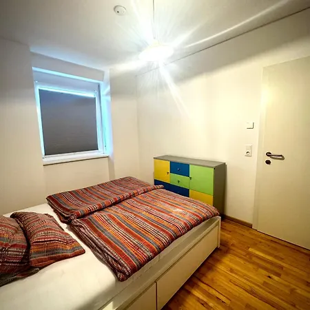 Urban Comfort Mit Balkon Und Tiefgarage