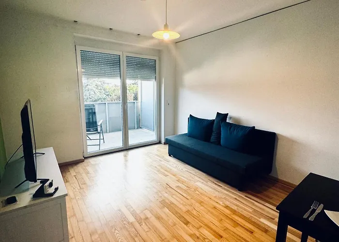 Urban Comfort Mit Balkon Und Tiefgarage * Graz